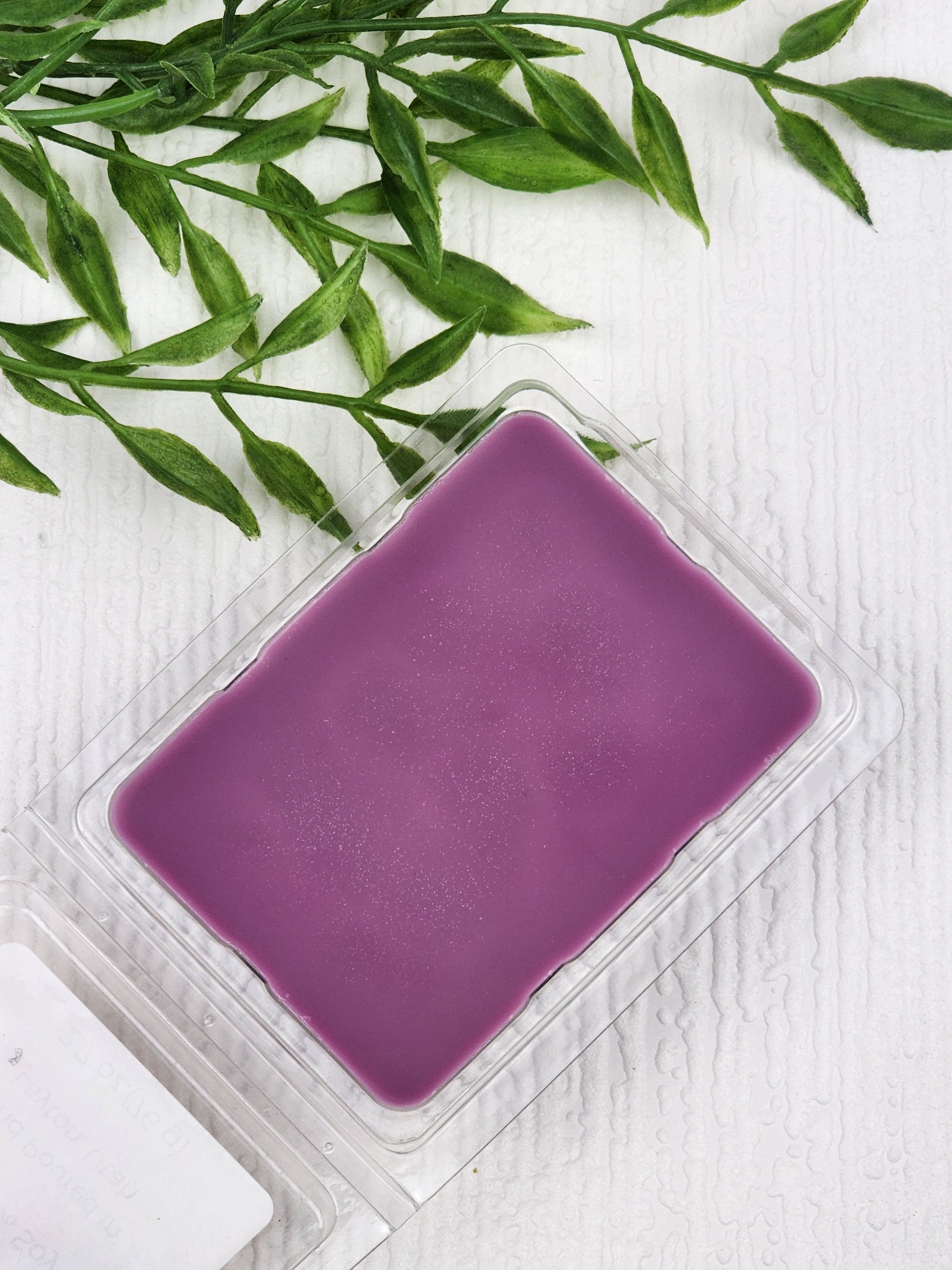 Gummy Bear Smacker - Wax Melt by Pnk Clover | Add a Fun Twist to Your Space with Gummy Bear Smacker Soy Wax Melt