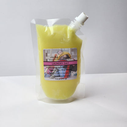 Scented Squeeze Wax - 7.5 oz. - Squeeze Wax by Pnk Clover | Scented Soy Squeeze Wax - A Refreshing Scent for the Season